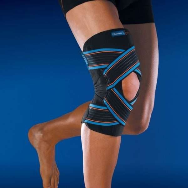 open strapping knee brace for mild to medium knee sprains