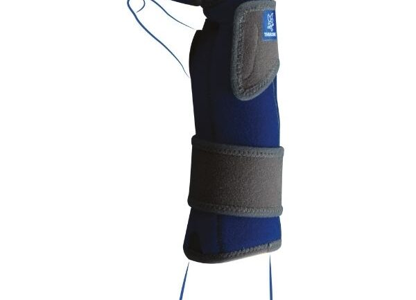 Ligaflex Boxer for immobilisation of 4th and 5th metacarpal